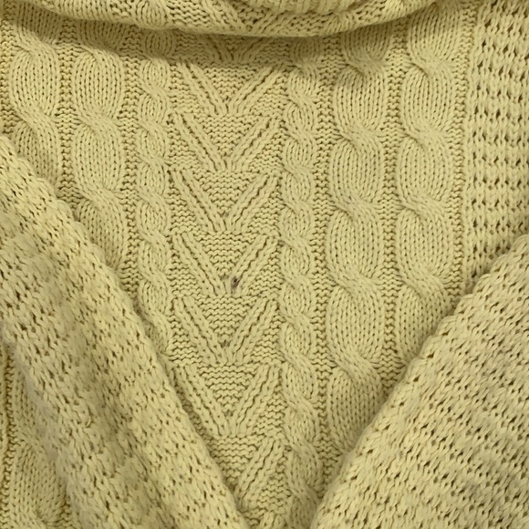 Louna Sweater - Picture 6 of 6